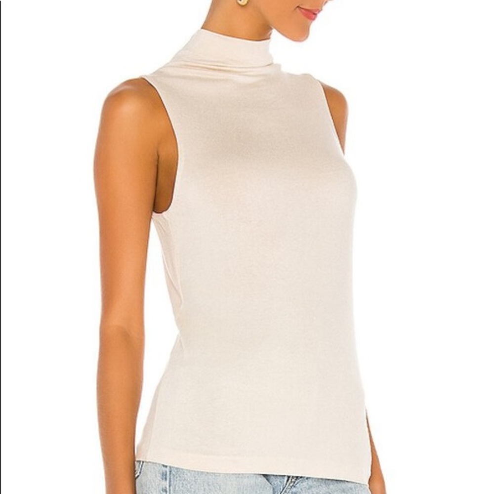 mj VINCE Cream Top